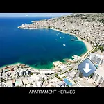 شقة Hermes Luxury Penthouse ساراندا